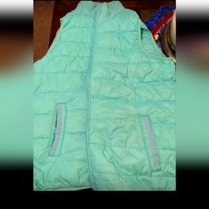 Women's Xersion packable vest gently used size large